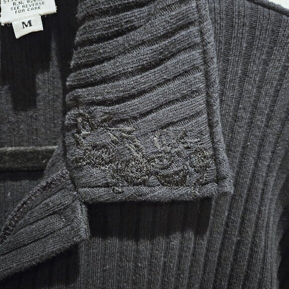 Newport News Easy Style Black Ribbed Lacey Embroidered Sweater - M - Picture 4 of 9